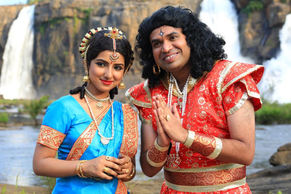 Maanga Tamil Movie Stills starring Premgi Amaran & Advaitha