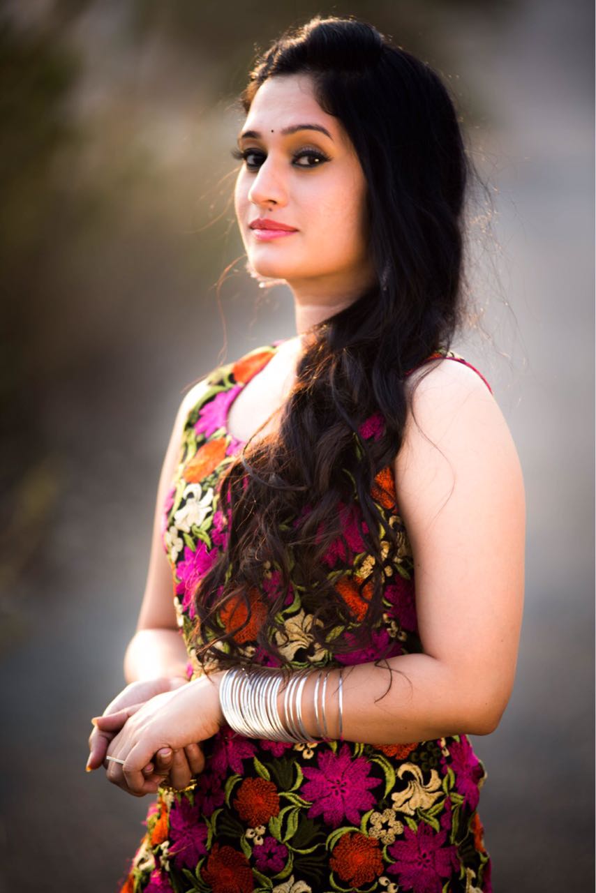 Take a look at the stills of Actress Priyanka Pallavi.