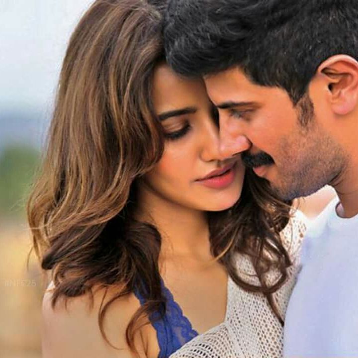 Solo movie stills