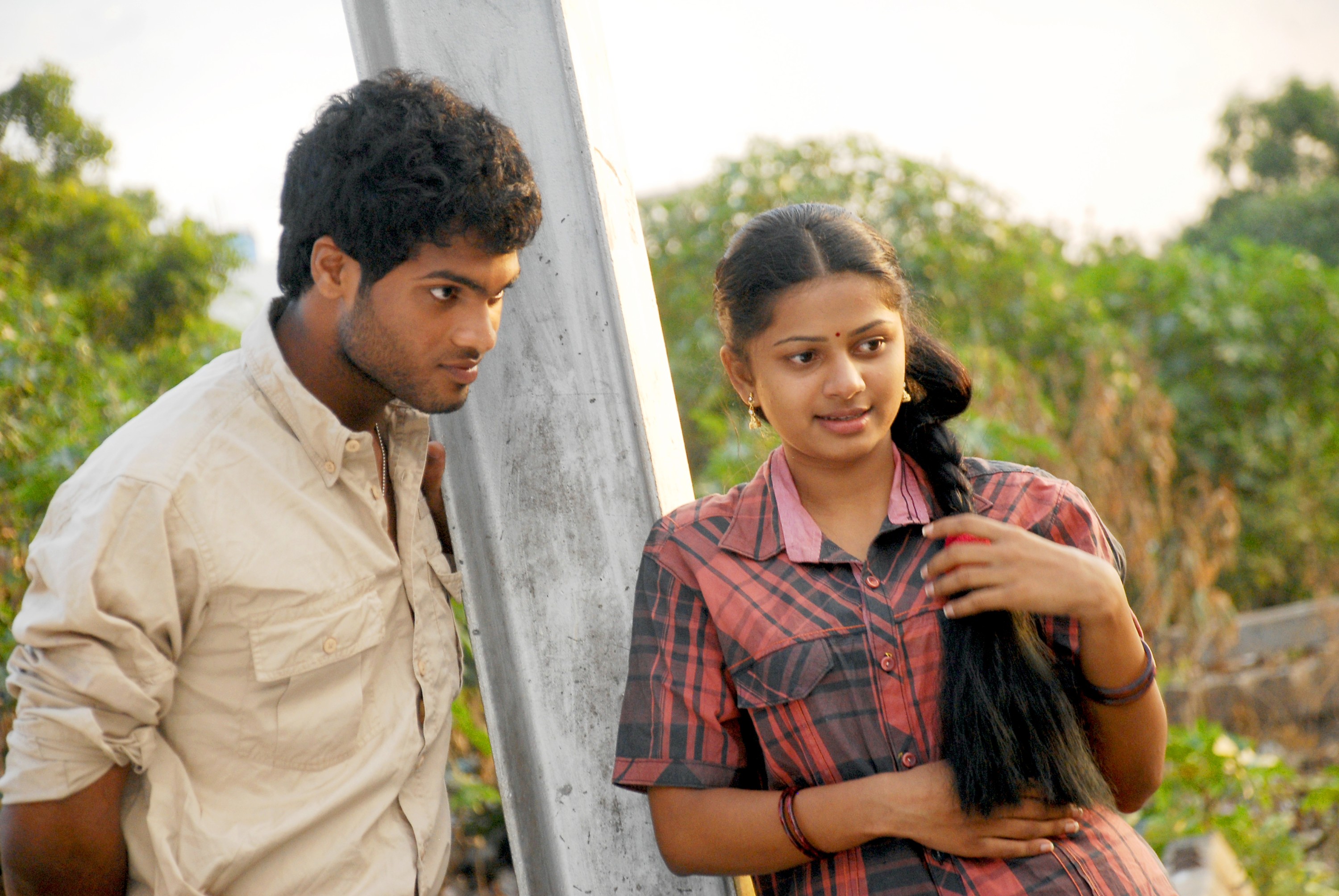 Aakkam Tamil movie working stills