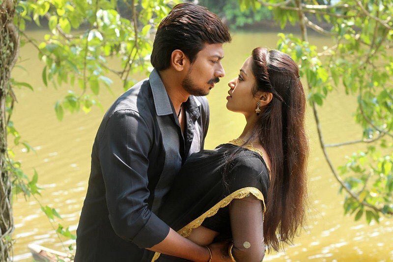 Podhuvaga En Manasu Thangam movie stills 