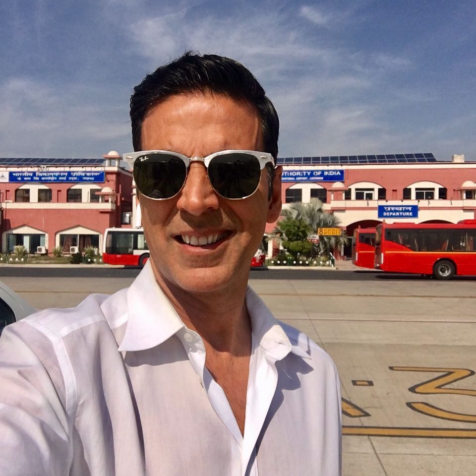 Know how Akshay kumar is celebrating his 50th birthday