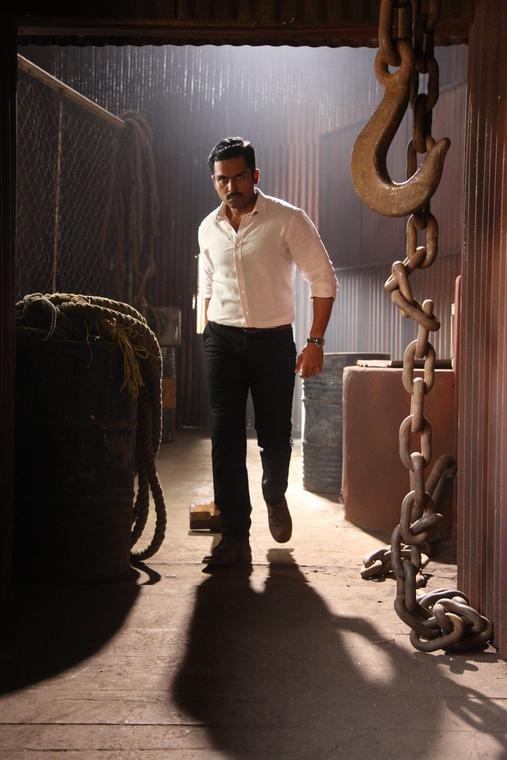 Theeran Adhigaram Ondru Movie Stills