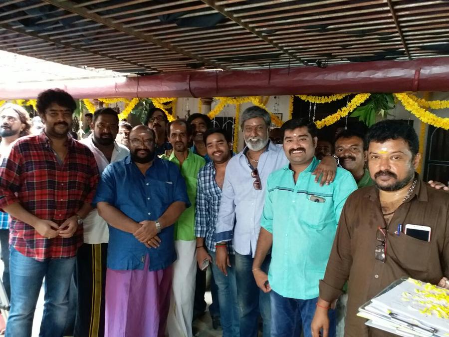 Sundar C starts shooting Kalakalappu 2