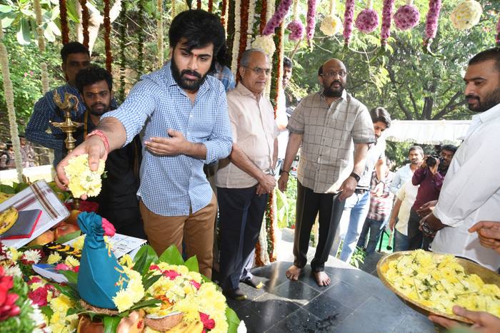Sharwanand, Kajal Agarwal new movie launch latest stills.