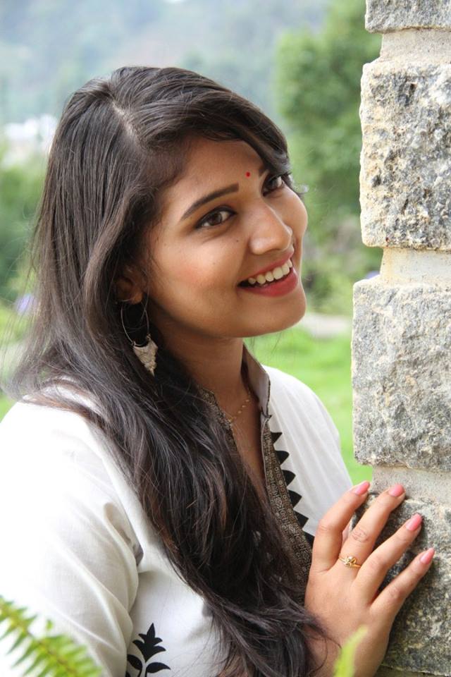 UtharavuMaharaja Movie latest stills. 
