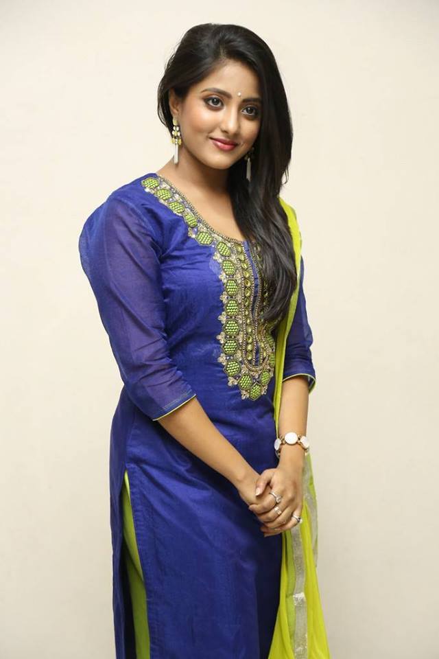 Ulka Gupta latest images.