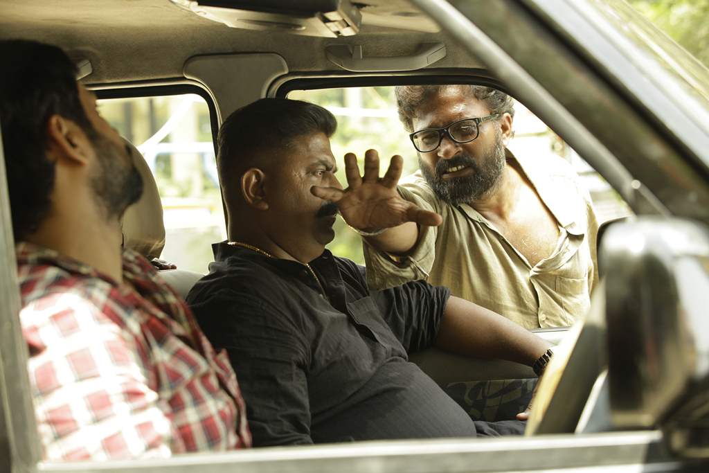 Savarakathi movie new pictures. 