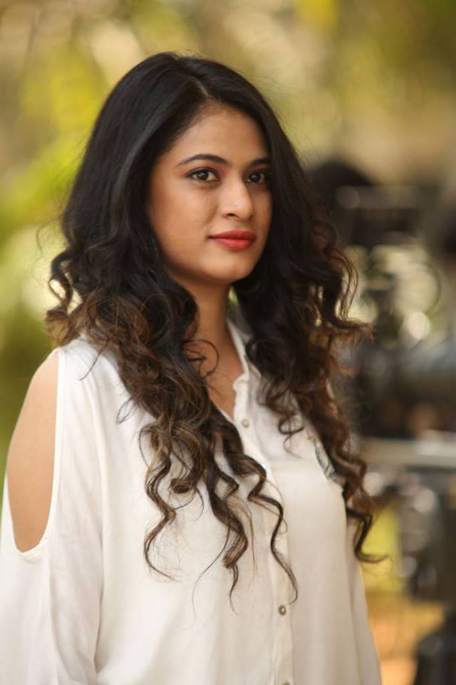 Zara Shah New Images.