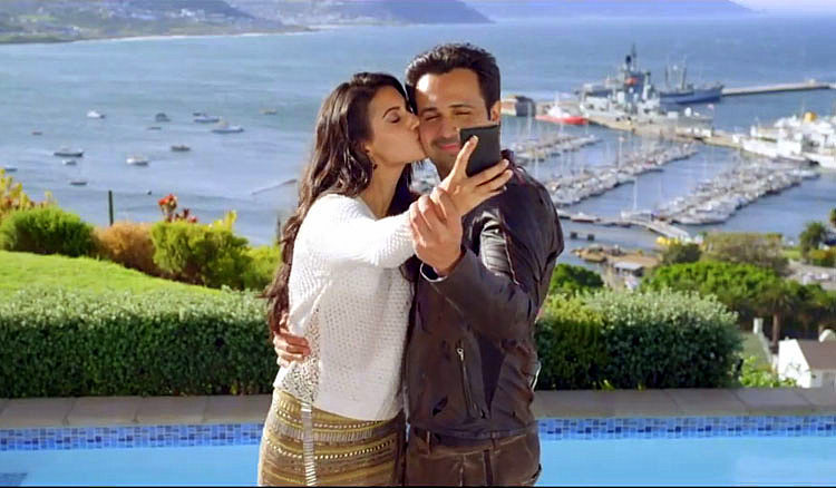 MR. X Hindi Movie Stills | Emraan Hashmi, Amyra Dastur