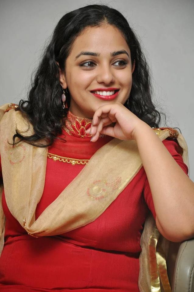 Actress Nithya Menon latest stills