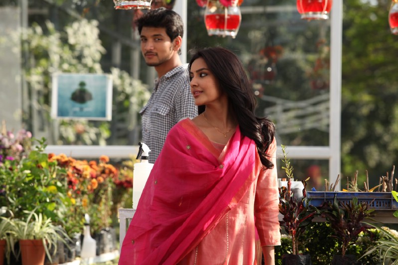Vai Raja Vai Tamil Movie Stills | Gautham Karthik, Priya Anand