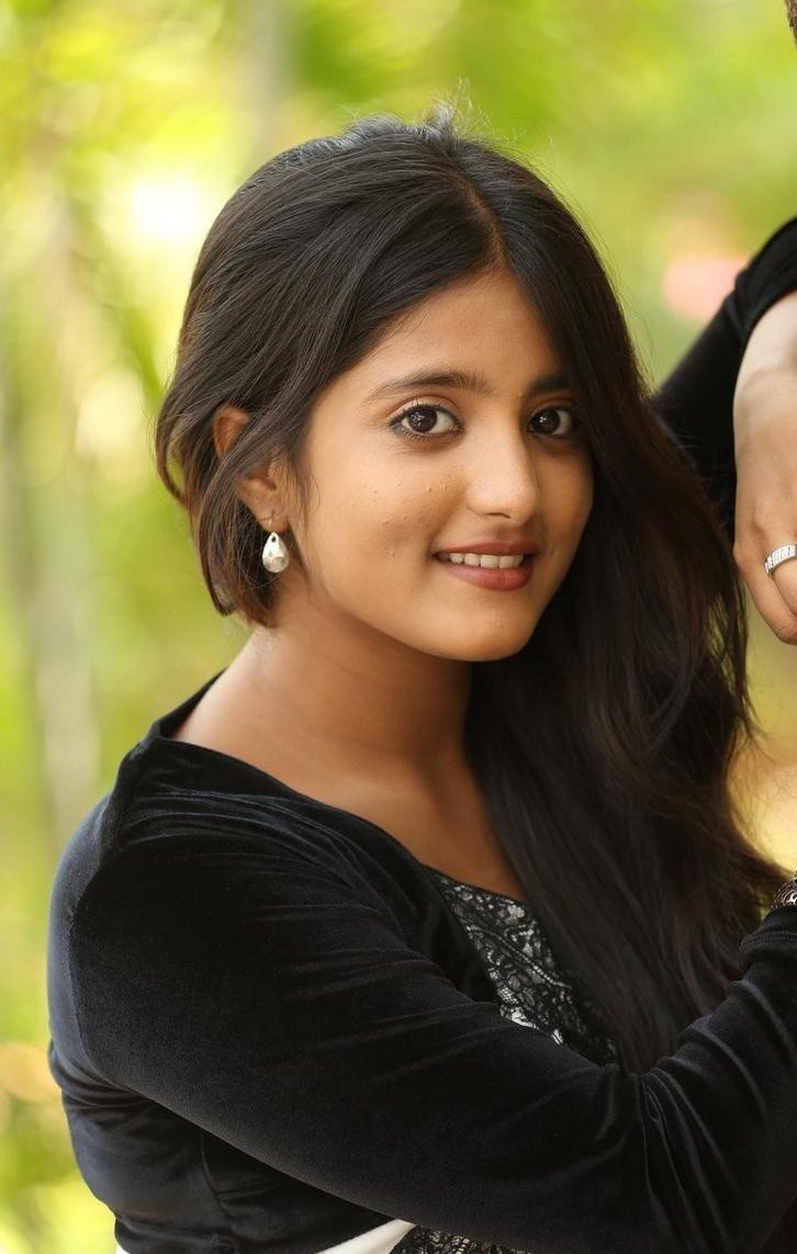 Actress Ulka Gupta's Stills