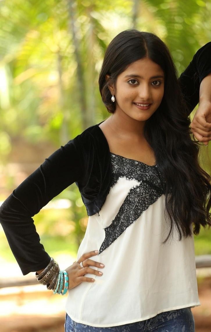 Actress Ulka Gupta's Stills