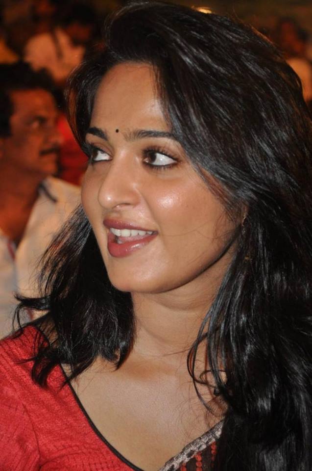Anushka Shetty Latest Pictures.