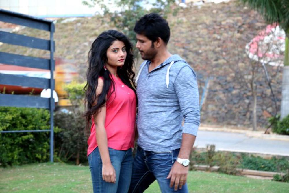 Oru Melliya Kodu Tamil Movie Stills | Shaam, Asha Bhat