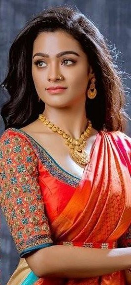 Gayathrie Shankar Latest Stills.