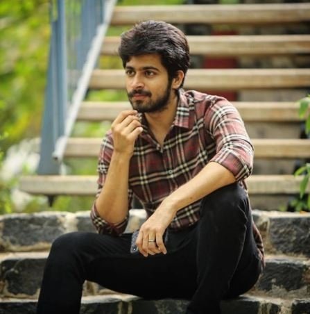 Latest pictures of Harish Kalyan.