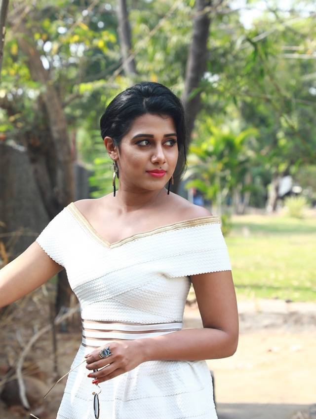 Exclusive Kaali Press Show Stills.