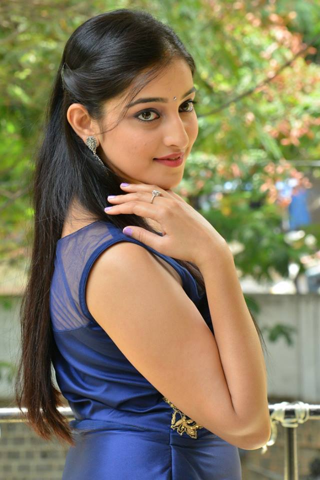 Quite Actress Mouryaani Images.