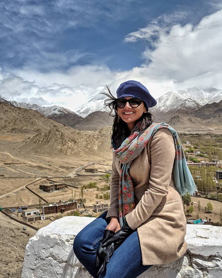 Shraddha Srinath Super images.