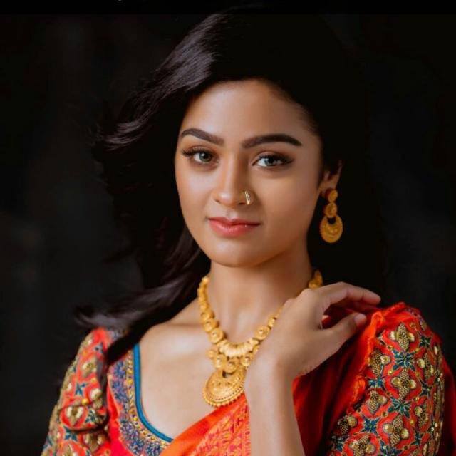 Gayathrie Shankar Nice Pics.