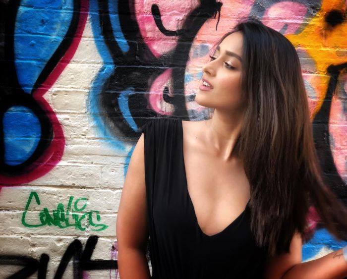 Actress Ileana Impressive images.