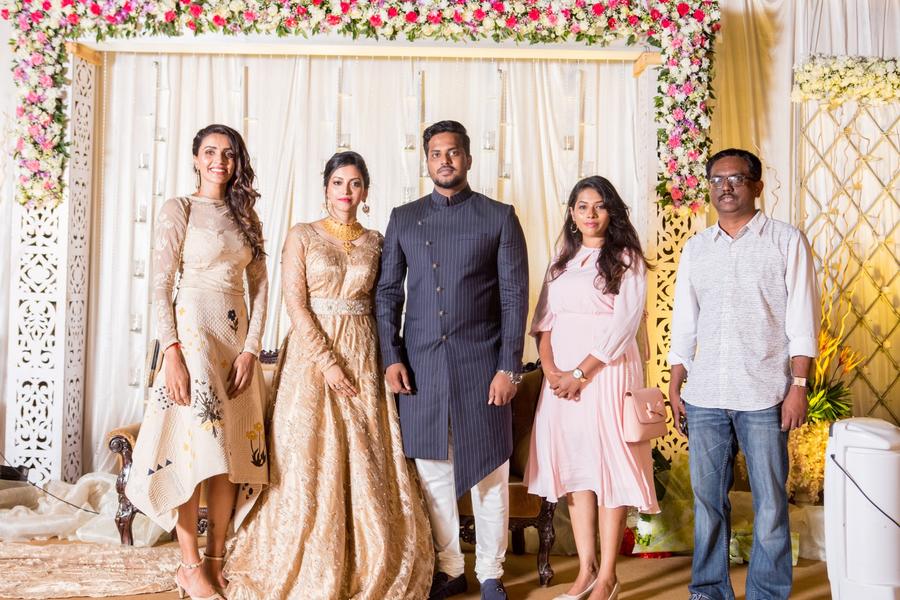 Joy Crizildaa Engagement Photos.