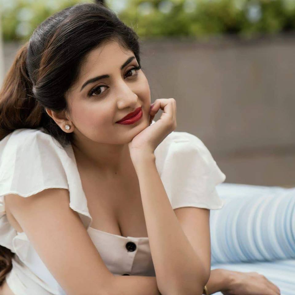 Poonam Kaur Latest Photos