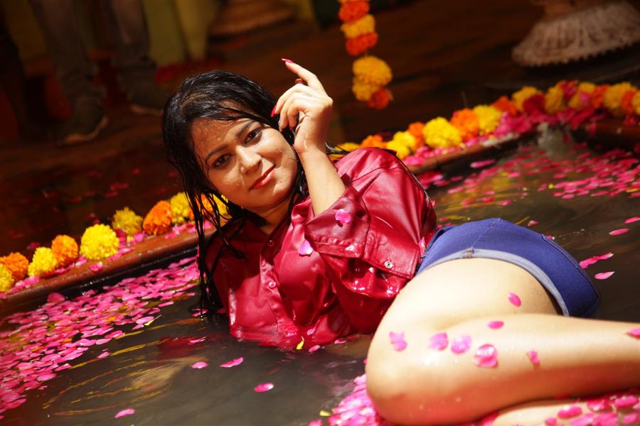Petti Kadai Indru Vidumurai New Movie Images.