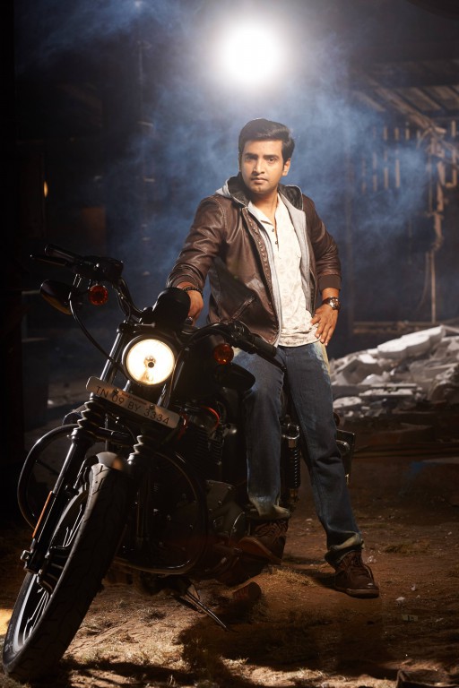 Inimey Ippadithaan Movie Stills | Santhanam