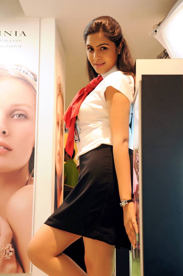 Enga Kaatula Mazhai Latest Stills