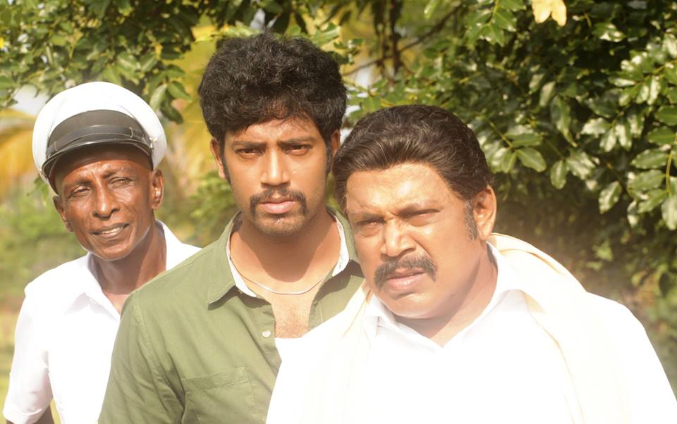 Maniyar Kudumbam Exclusive Images.