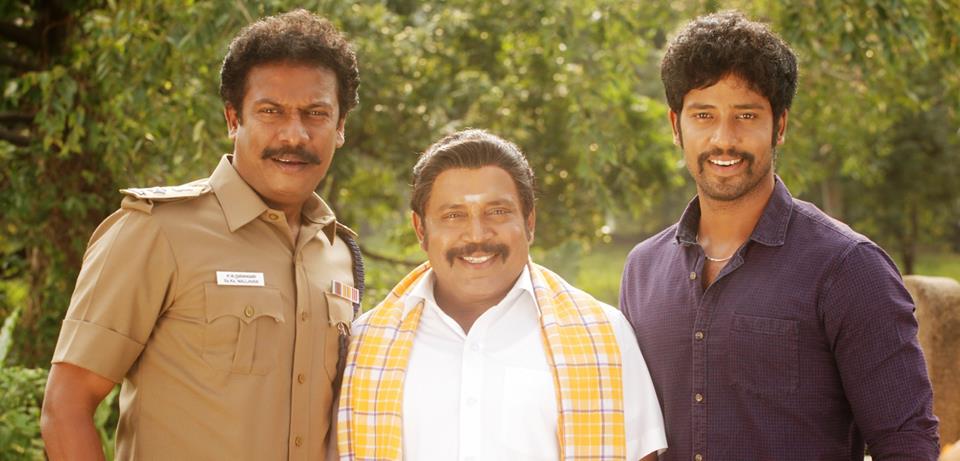 Maniyar Kudumbam Exclusive Images.