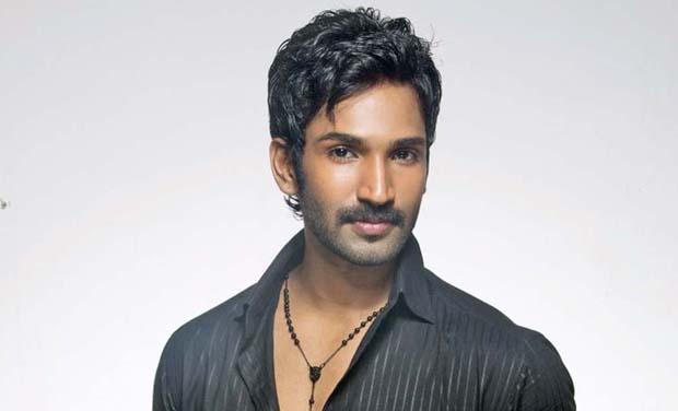 Actor Aadhi makes announcement on next movie