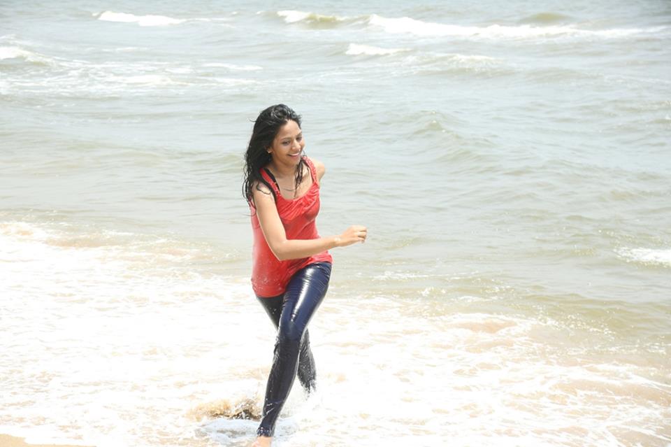 Marainthirunthu Paarkum Marmam Enna Movie Stills