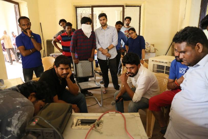 Vanjagar Ulagam Working Stills