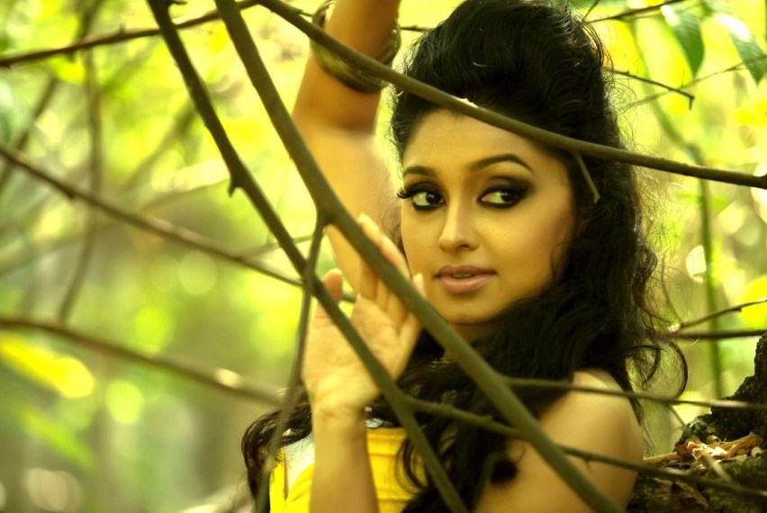 Cute Actress Sija Rose Photoshoot Stills