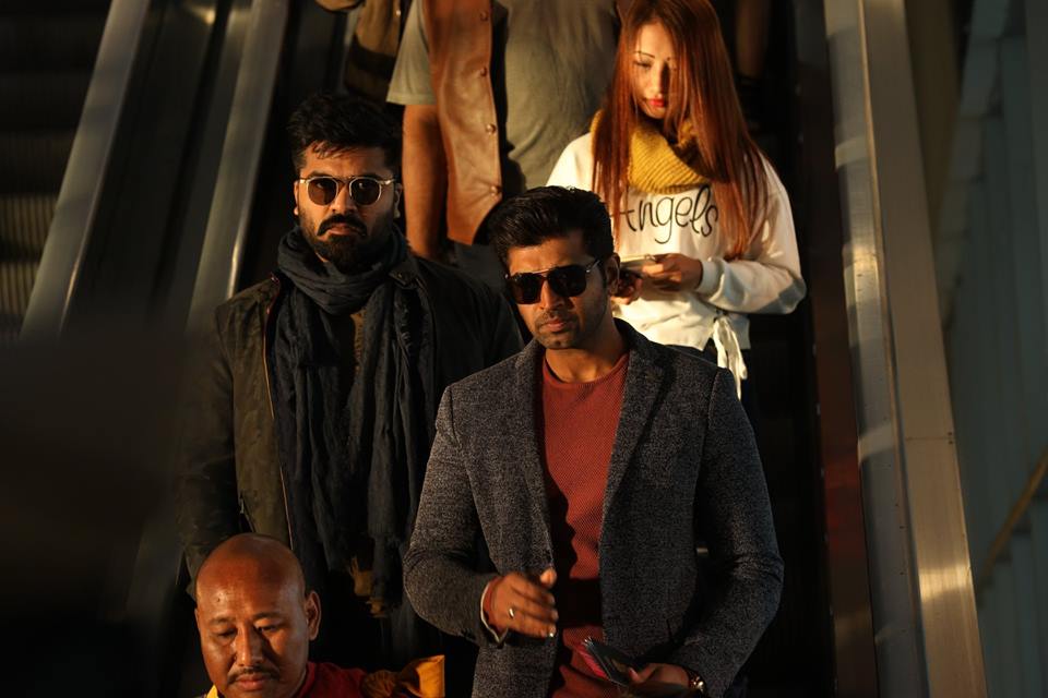 Chekka Chivantha Vaanam Latest Stills.