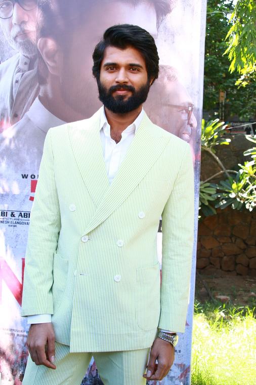 Vijay Deverakonda Very Fresh Images.