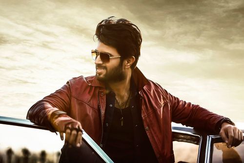 Vijay Deverakonda Stunning Stills From Taxiwaala