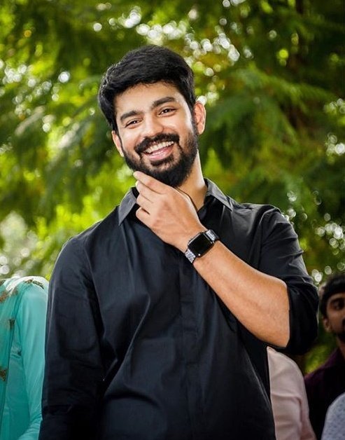 Stunning Actor Mahat Raghavendra Pics.