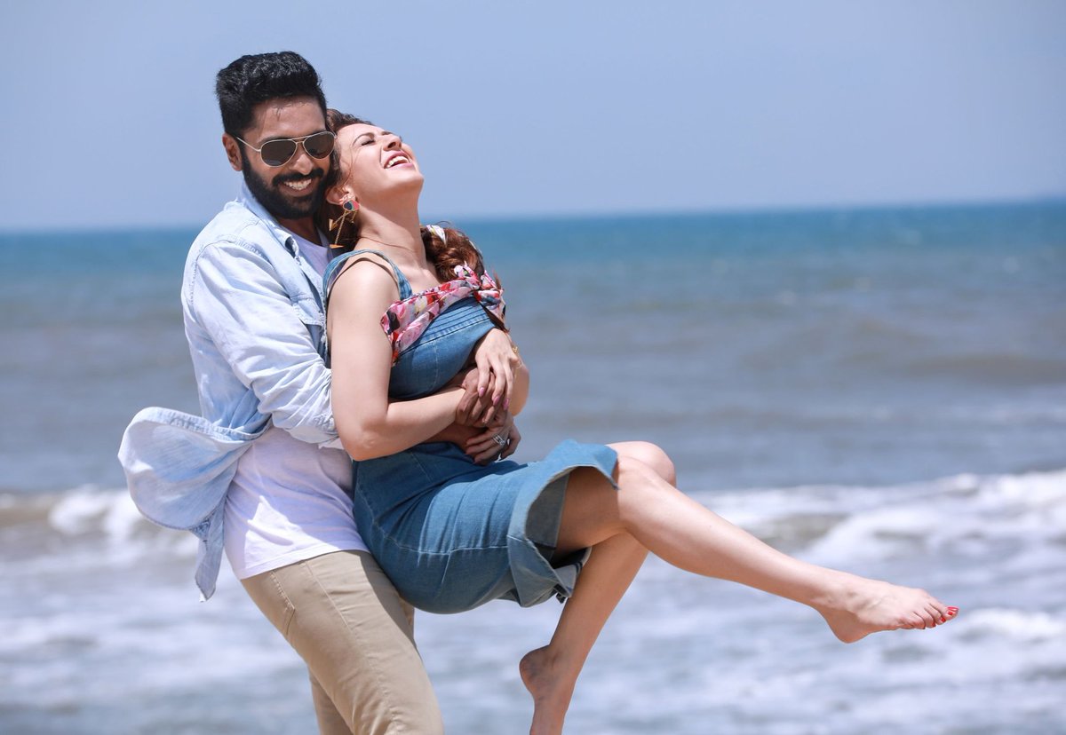 Thuppakki Munai Fresh Images.