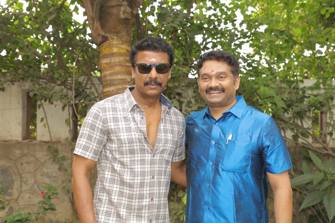 Adutha Sattai New Movie Pooja Stills.