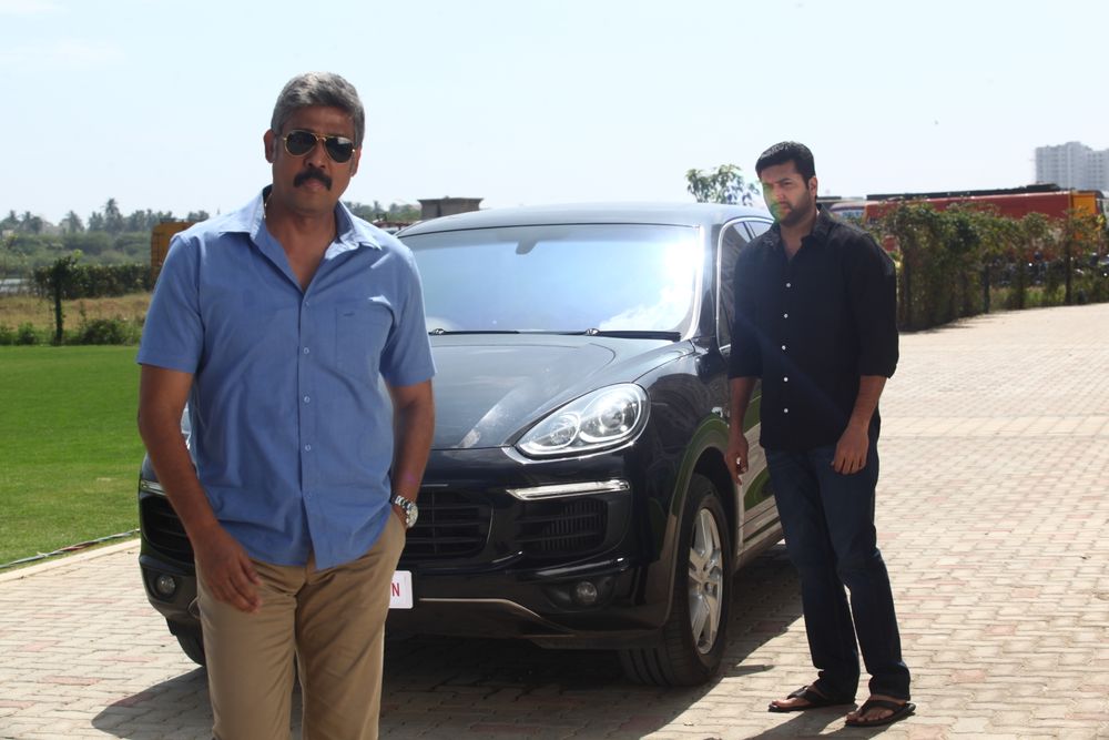 Adanga Maru Movie photos.