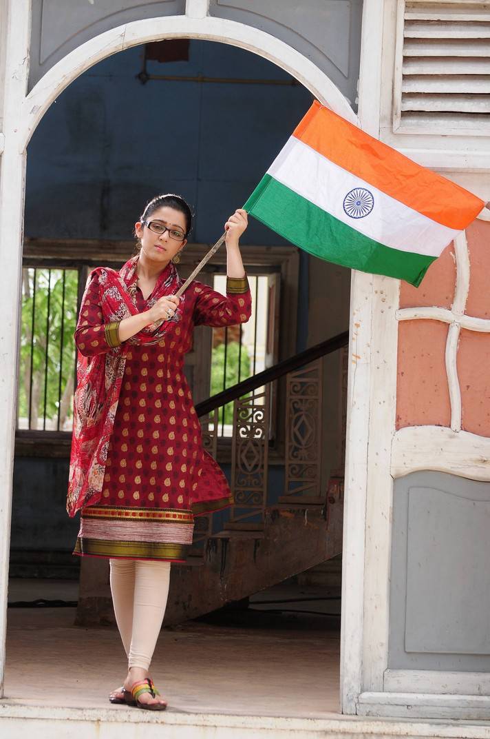 Thalaippu Seithigal Tamil Movie Stills | Charmy Kaur