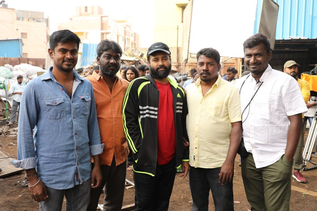 Attakathi Dinesh Shooting Spot Images.