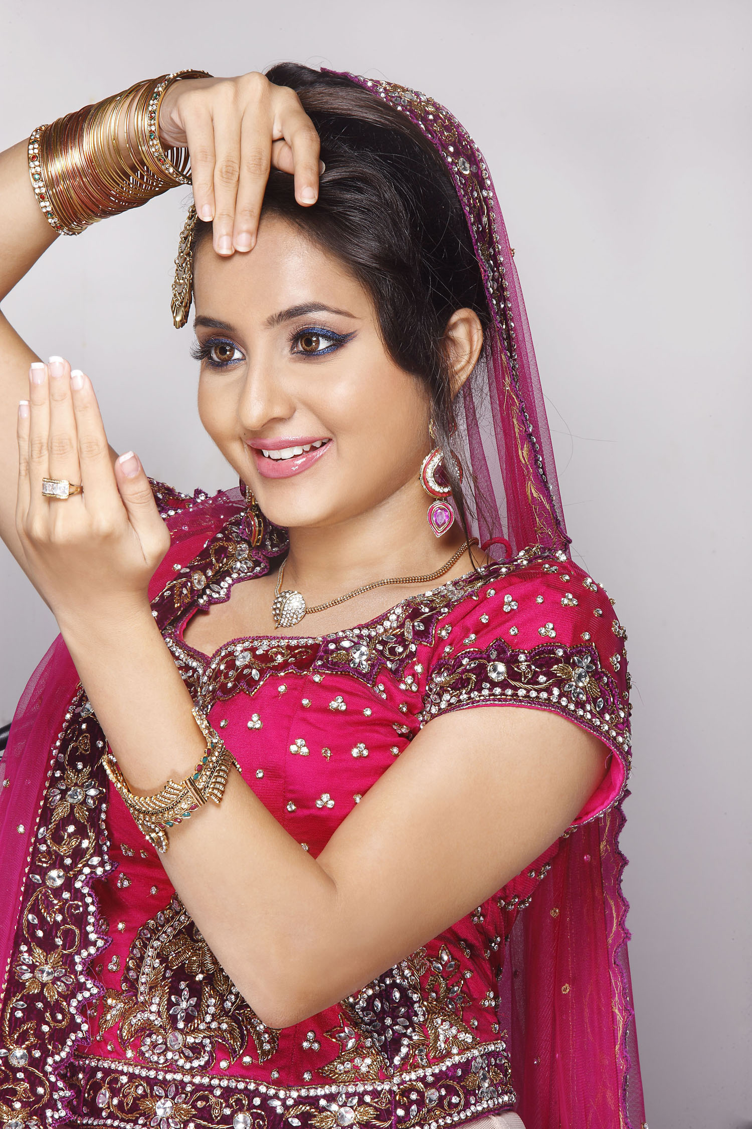 Checkout the Actress Bhama Cute Photoshoot images