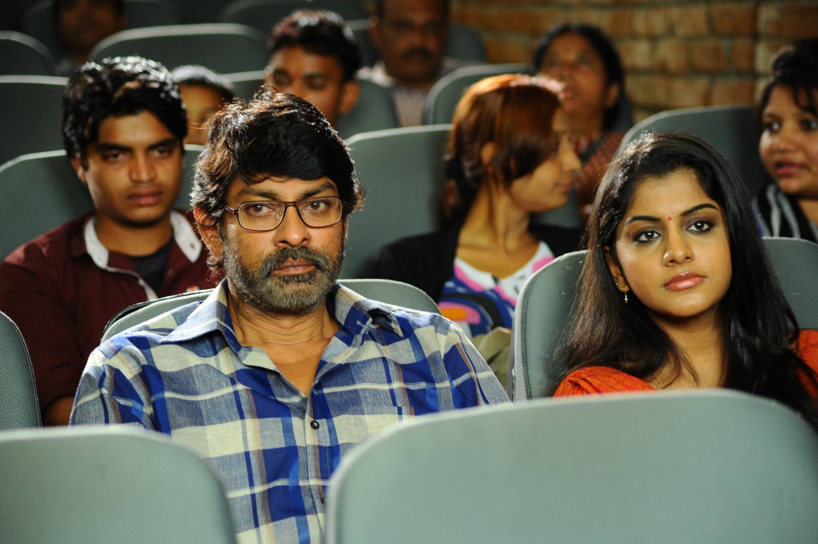 Hithudu Telugu Movie Stills | Jagapathi Babu, Meera Nandan