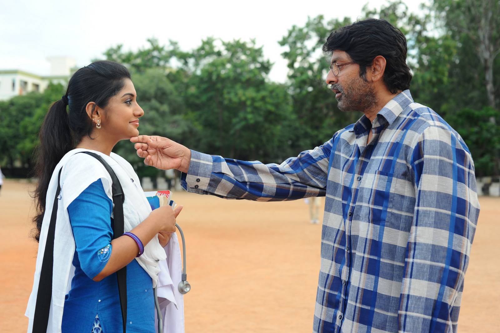 Hithudu Telugu Movie Stills | Jagapathi Babu, Meera Nandan